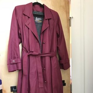Women's London Fog 12 Trench Coat Long Burgundy
